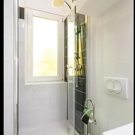 Lux Nice City Center With Private Parking Zagreb Exterior photo